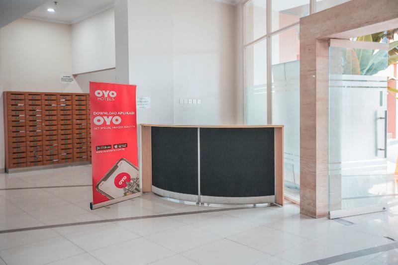 ホテル Oyo 266 マルゴンダ レジデンス 5 デポック エクステリア 写真